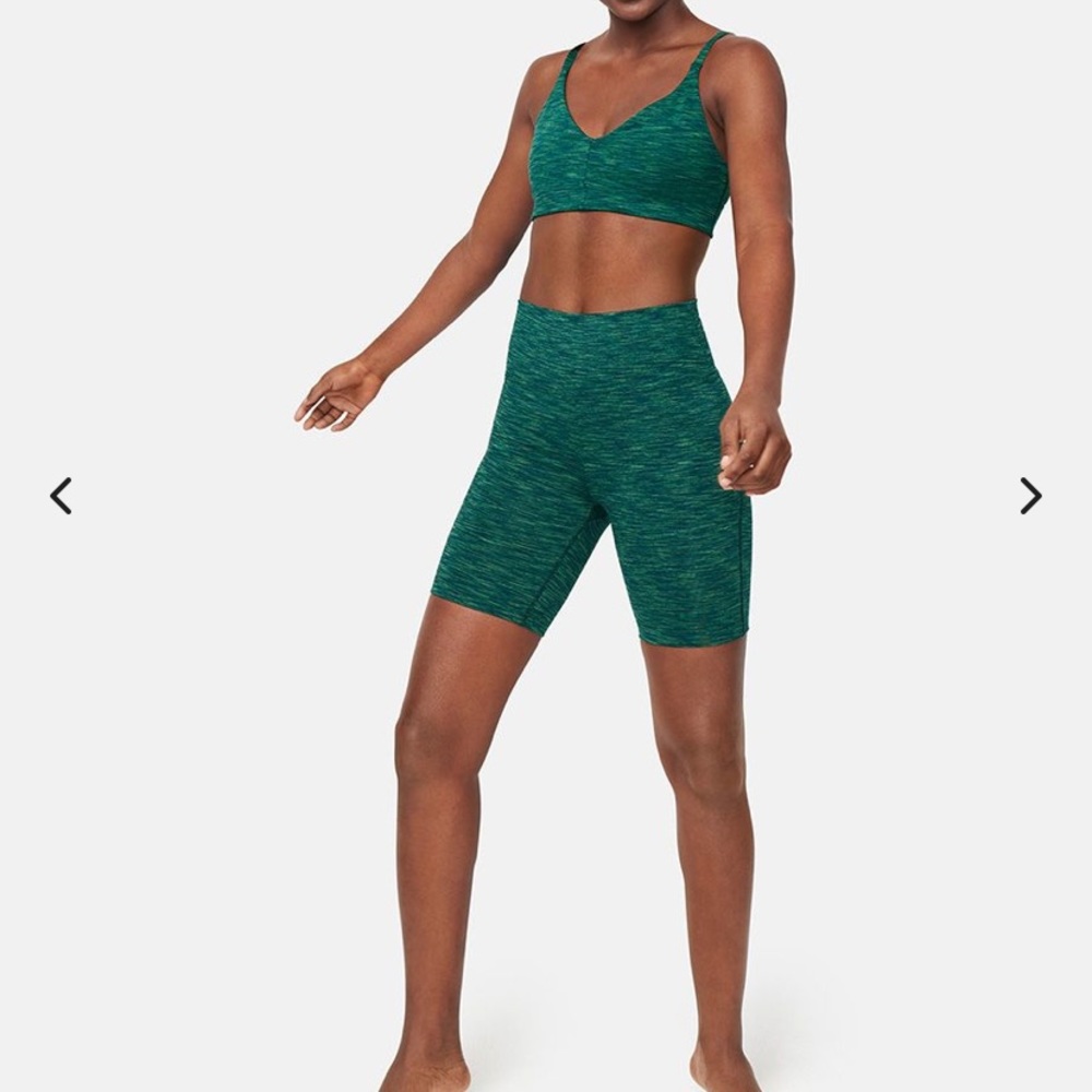 Outdoor Voices Freeform shorts